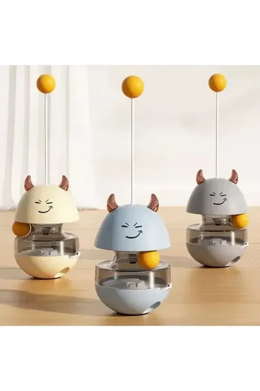 Interactive Cat Ball Toy with Treat Dispenser and Slow Feed.